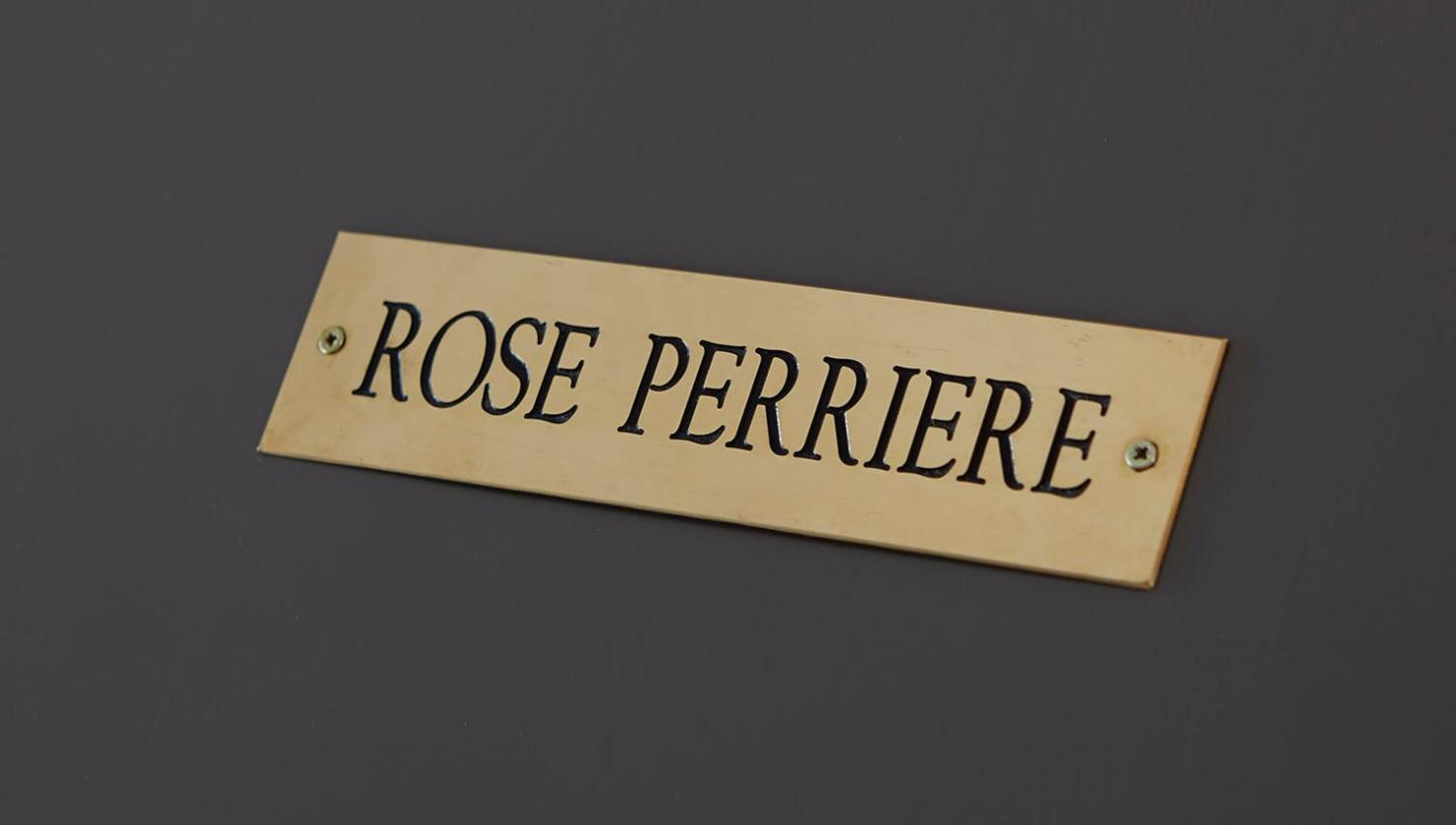 Chateau La Rose Perriere Lussac  Bilik gambar